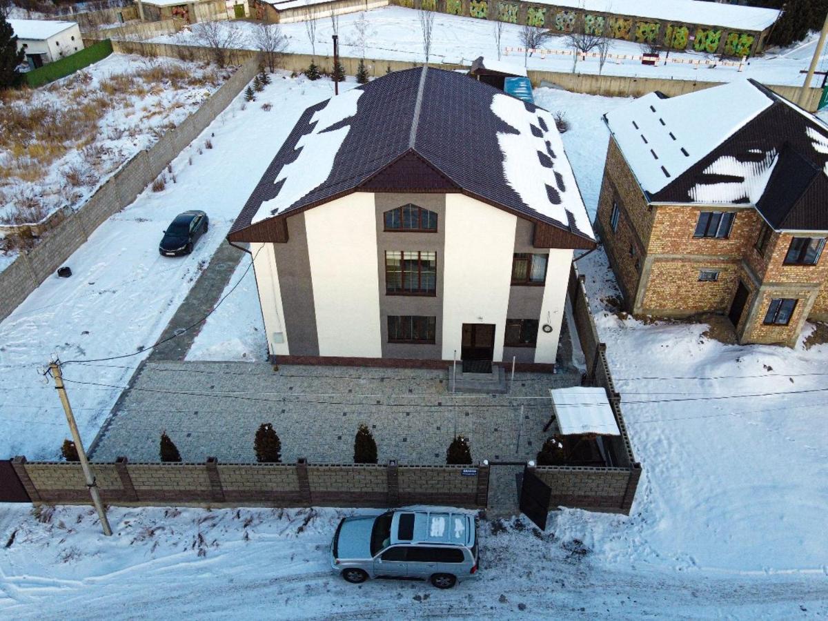Bayotel Karakol Luaran gambar
