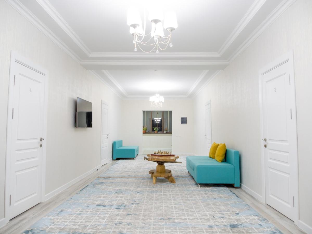 Bayotel Karakol Luaran gambar