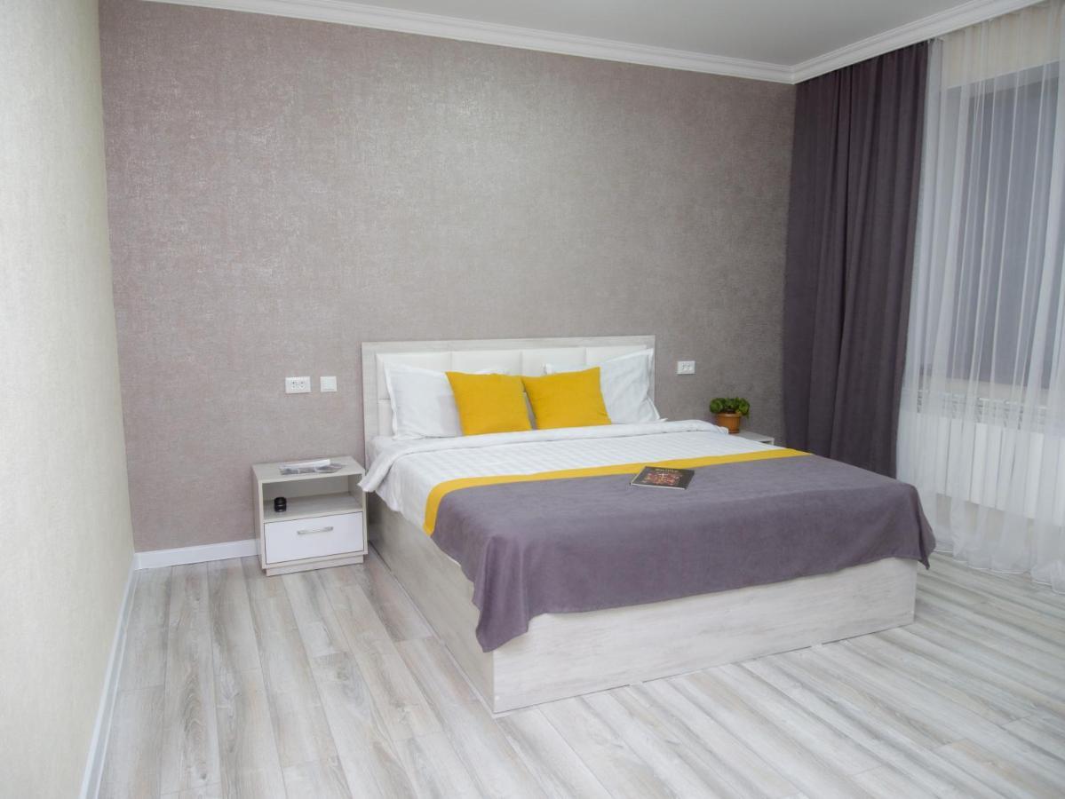 Bayotel Karakol Luaran gambar